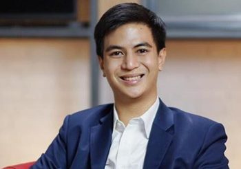 ไอติม พริษฐ์ ยัน รธน.60 ต้องแก้ไข เหตุประชาธิปไตย เท่ากับศูนย์