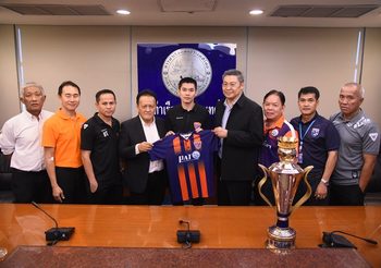OFFICIAL : การท่าเรือ เอเอสเอ็ม คว้า สุทธิพร กลัดเจริญ ลุ้นป้องแชมป์ฟุตซอลลีก2020