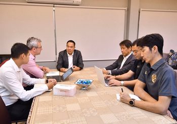 ไม่ต้องคิดเยอะ! ส.บอลฯ เตรียมต่อสัญญา นิชิโนะ 2 ปี