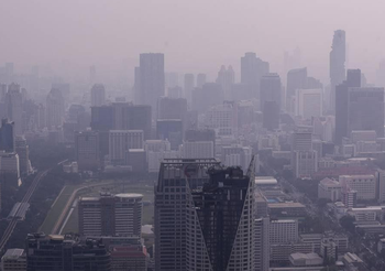 โจอี้บอย-ลิเดียร์ ครวญปม PM 2.5 / โพลล์ชี้ ภาครัฐแก้ปัญหาไม่ดีพอ
