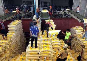 คาดส่งออกไทยปีนี้หดตัว 0.9-2.4%