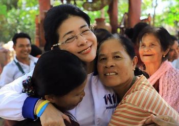 คุณหญิงสุดารัตน์ เผยหลังมีข่าว ไขก๊อกพ้นทุกตำแหน่ง เพื่อไทย