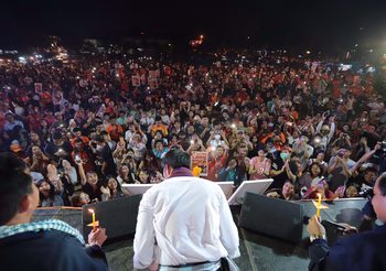 ธนาธร โพสต์ชวนมวลชน ร่วมฟังติดสินยุบพรรคอนาคตใหม่ ก่อนเปิดใจปมกู้เงิน