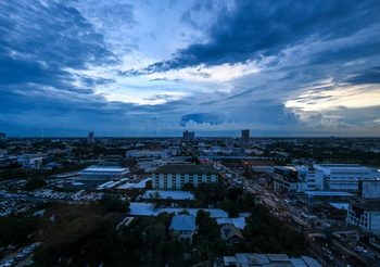 อุตุฯ เตือนทั่วไทย ยังมีฝนตกหนักบางพื้นที่ – กทม.ฝนฟ้าคะนอง 60%