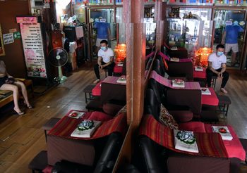 มาตรการผ่อนปรนระยะที่ 3 ‘ร้านนวด’ เริ่มทยอยเปิดให้บริการแล้ว