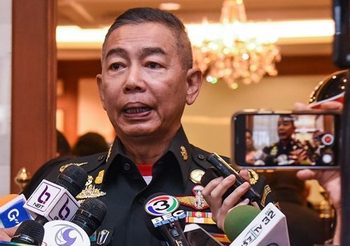 ‘บิ๊กแดง’ สั่งปลด เจ้ากรมสวัสดิการทหารบก-คกก.สนามมวย เหตุทำโควิดระบาด