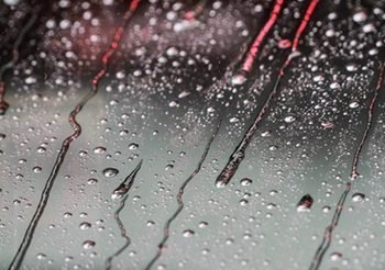 อุตุฯ เตือนภาคเหนือ ตะวันออก และภาคใต้ ฝนตกหนัก เสี่ยงน้ำป่าไหลหลาก