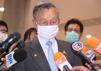 ‘ชวน หลีกภัย’ มั่นใจ พิจารณา ร่าง พ.ร.บ.โอนงบประมาณจบวันนี้