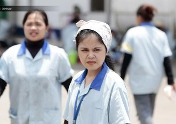 ‘กัมพูชา’ ขึ้นค่าจ้างขั้นต่ำอุตสาหกรรมเสื้อผ้า แม้โควิด-19 พ่นพิษหนัก
