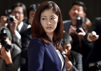 ซีรีส์รีเมคสุดฮิตจากอเมริกา “The Good Wife S.1 ยอดทนายหญิงแกร่ง ปี 1”