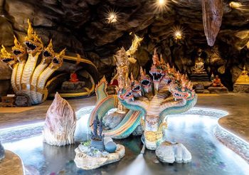 ชลบุรีไม่ได้มีแค่ทะเล ชวนไหว้พระสุขกายสุขใจ กับ 4  วัดใกล้กรุงฯ