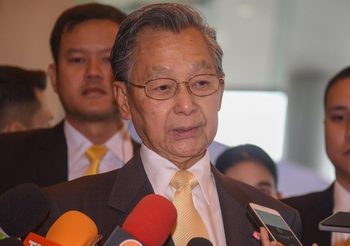 ‘ชวน หลีกภัย’ นัดถกตัวแทนฝ่ายค้าน-รัฐบาล หาทางออกประเทศ
