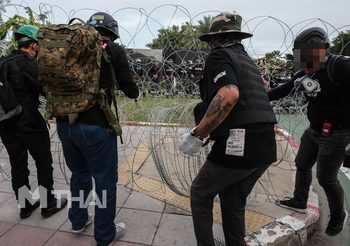 ‘ศรีสุวรรณ’ จี้ตำรวจเอาผิด ‘การ์ดคณะราษฎร’ ใส่เสื้อเกราะผิด กม.