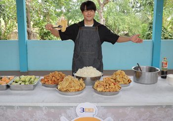 เทมปุระ Seafood รวมผักยกสวนจานยักษ์ สูตรเด็ดจากเชฟเต็งหนึ่ง