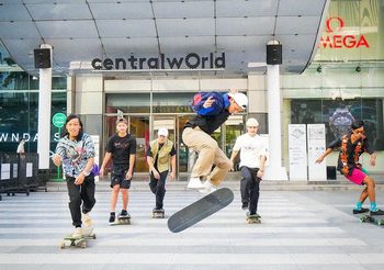 เซ็นทรัลพัฒนาขยาย 19 สาขาเล่นฟรี Surf Skate แลนด์มาร์ก ลานสเก็ตใหญ่ที่สุดใจกลางเมือง