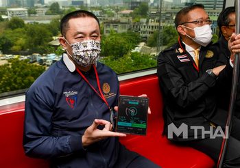 ‘ศักดิ์สยาม’ พร้อมประชาชน ร่วมทดลองนั่ง ‘รถไฟฟ้าสายสีแดง’