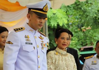 พระประวัติ พันโท หม่อมเจ้า นวพรรษ์ ยุคล