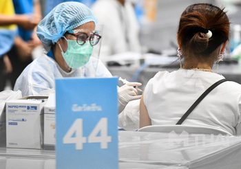 ‘หมอยง’ ตอบข้อสงสัย ผู้ที่หายป่วยโควิดจำเป็นต้องให้วัคซีนหรือไม่