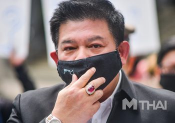 “สิระ” ยัน “ธรรมนัส” ไม่ผิด กม.รธน. วอนควรให้โอกาสคนทำงาน