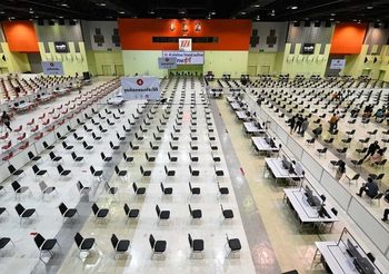 กทม.ตรวจความพร้อม เดอะมอลล์ บางกะปิ นำร่องให้บริการฉีดวัคซีนโควิด
