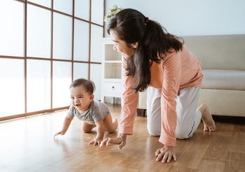 เคล็ดลับ เสริมพัฒนาการลูก เมื่อต้องกักตัวอยู่บ้าน ในวิถีนิวนอร์มัล