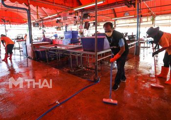 ตลาดบางใหญ่ ปิด 3 โซนตลาดกลางคืน ทำความสะอาดหลังพบผู้ติดเชื้อโควิด