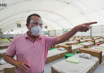 ‘หมอเหรียญทอง’ เปิด รพ.สนามพลังแผ่นดิน 2 พร้อมรับผู้ป่วยระดับสีเขียว – เหลือง