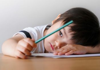 เมื่อลูกมีปัญหาการเรียน พ่อแม่ต้องแก้อย่างไร?