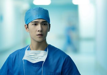 6 ประโยคเด็ด จากซีรีส์ “With You เพราะเรามีกัน” แทนใจเจ้าหน้าที่ด่านหน้าต่อสู้โควิด-19
