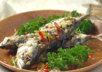 วิธีทำ ปลาทูราดพริกสด เมนูทำง่าย อร่อยทั้งครอบครัว