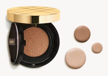 BURBERRY ULTIMATE GLOW FOUNDATION AND ULTIMATE GLOW CUSHION รองพื้นเซรั่มใหม่จาก BURBERRY มอบผลลัพธ์ผิวสวยเปล่งประกายอย่างเป็นธรรมชาติ