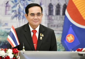 นายกฯ บูสต์เข็มสาม “วัคซีนไฟเซอร์” ก่อนร่วมประชุมที่สกอตแลนด์