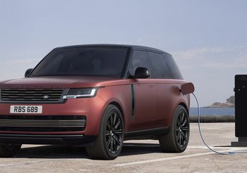 2022 Range Rover เรียบ ล้ำ หรูหราเหนือระดับ และมีขุมพลัง EV ในอนาคต
