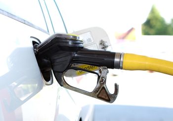 โฆษกรัฐบาลแจง น้ำมันแพงเพราะราคาตลาดโลกขยับตัวสูงขึ้น