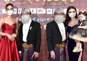 สนั่นโลก! เพชรแพง 500 ล้าน ชูชัย จัดเต็ม กรีน – ซาร่า ร่วมฉลอง