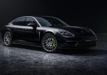 Porsche Panamera Platinum Edition รุ่นพิเศษหรูหราสง่างาม