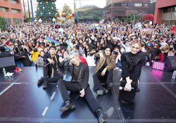 แฟนเม็กซิโกแน่น! กรี๊ด“4MIX” ส่ง T-POP เฉิดฉายระดับโลก ในฐานะ LGBTQ Band ผลักดันอุดมการณ์ความเท่าเทียม
