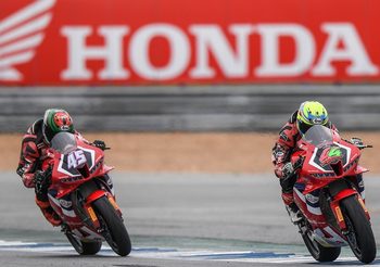 Honda ซ้อมหนักตั้งเป้าล่าแชมป์ ‘โออาร์ บีอาร์ไอซี ซูเปอร์ไบค์’ สนาม