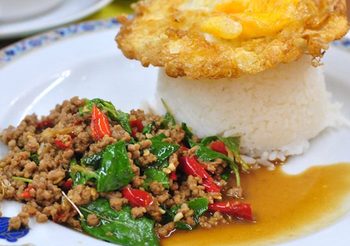 รวมสูตรเมนูผัดกะเพรา เมนูหนึ่งเดียวในใจทำกินได้บ่อยๆ