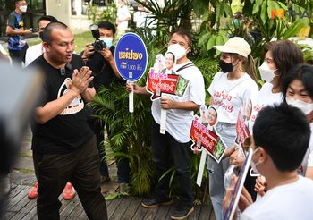 ทิดสมปอง เปิดใจหลังสึก ไม่คิดเล่นการเมือง ยังไม่คิดมีแฟน ขอโฟกัสเรื่องงานก่อน