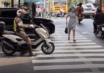 บช.น. ชี้แจงกรณีภาพตำรวจจราจร จอดรถตรงทางม้าลาย