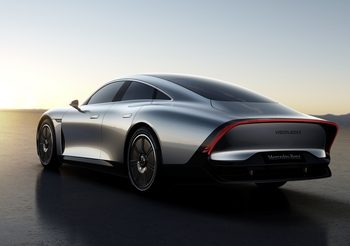 Mercedes-Benz ไฟเขียวนำโซลาร์รูฟไปติดตั้งบนรถยนต์ไฟฟ้าใน 2 ปีข้างหน้า