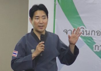 นายกฯ ลงนามในคำสั่ง มอบสัญชาติไทยให้ ‘โค้ชเช’ แล้ว