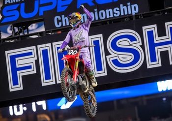 ‘ลอว์เรนซ์’ ควบ CRF250R ประเดิมแชมป์ 250SX ฝั่งตะวันตก￼