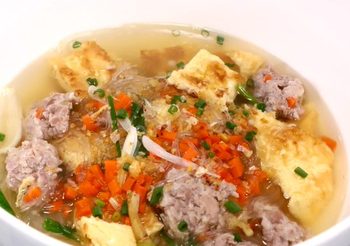 สูตร ไข่เจียวลอยน้ำ เมนูไข่ทำง่ายใช้เวลาไม่นาน