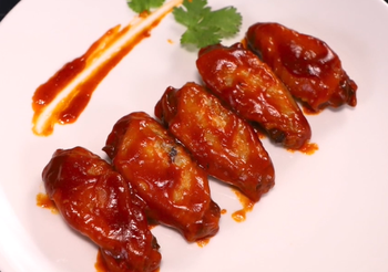 สูตร ปีกไก่ซอสแดง เมนูอร่อยแถมทำง่ายมาก