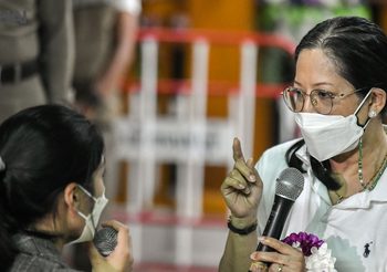 กระติก-ปอ-โรเบิร์ต เข้าขอขมา คุณแม่พนิดา