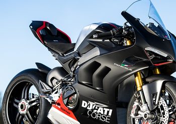 2022 Ducati Panigale V4 SP2 อัปเกรดยกเครื่องทั้งสมรรถนะ-ฟีเจอร์ สู่รถแข่งเต็มตัว