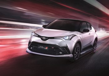 Toyota C-HR HEV GR Sport เติมเต็มความสนุกในการขับขี่ 1,189,000 บาท