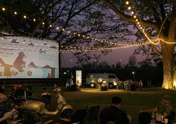 RIDECUMENTARY x VESPA THAILAND COMMUNITY ชวนชมสารคดี ‘ศิลปะยืนยาว ชีวิตสั้น’